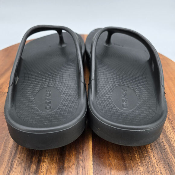 Sandals_&_Flip_Flops
